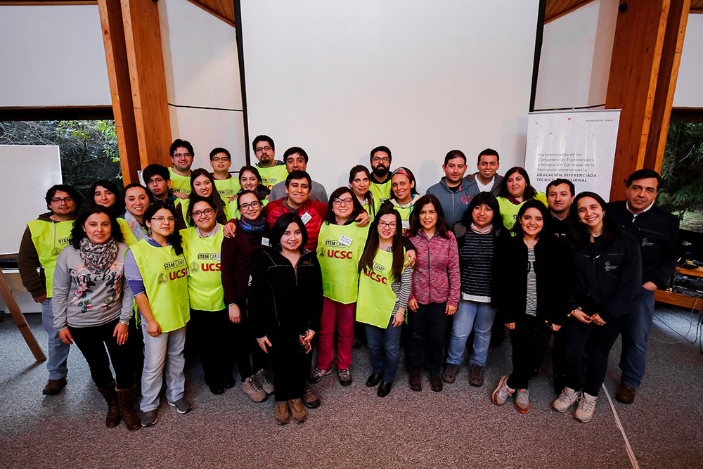 UCSC inició programa de fortalecimiento de competencias e integración curricular en colegios técnicos