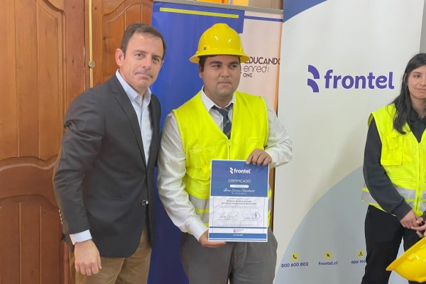 Educando en Red y Frontel impulsan el fortalecimiento de competencias