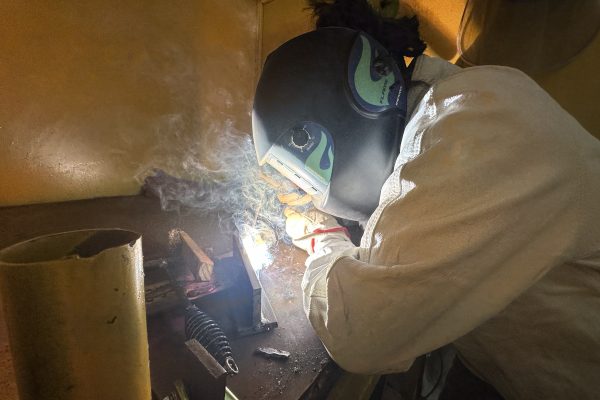 Docentes y Estudiantes de la Provincia del Biobío Brillan en las Olimpiadas de Soldadura 2025